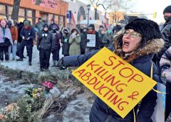 美移民執法人員槍殺公民 一月兩宗 明尼蘇達示威現場 合法持槍事主遭制服時出事